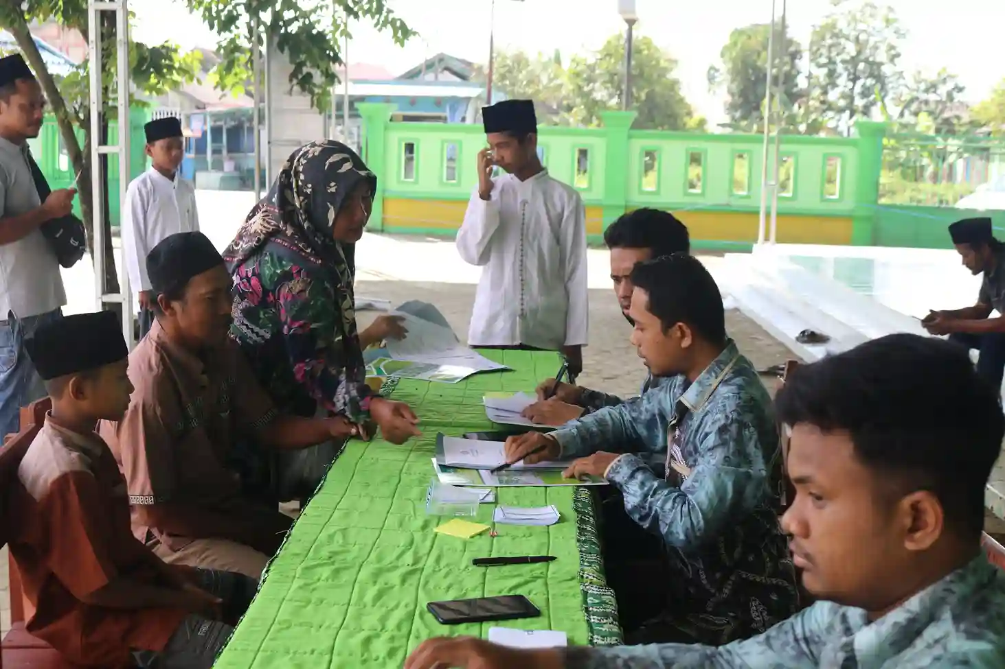 Sosialisasi Program Perlindungan Warga Desa di Balai Pertemuan